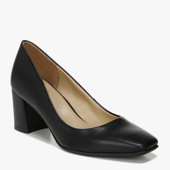 Naturalizer Shoes - Naturalizer Warner Black Pump Size 12